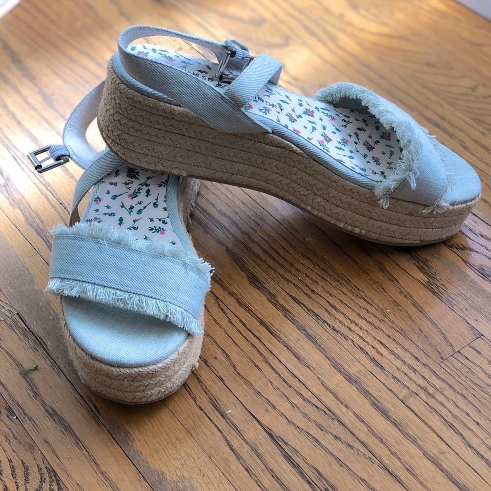 Chinese Laundry Platform Sandals